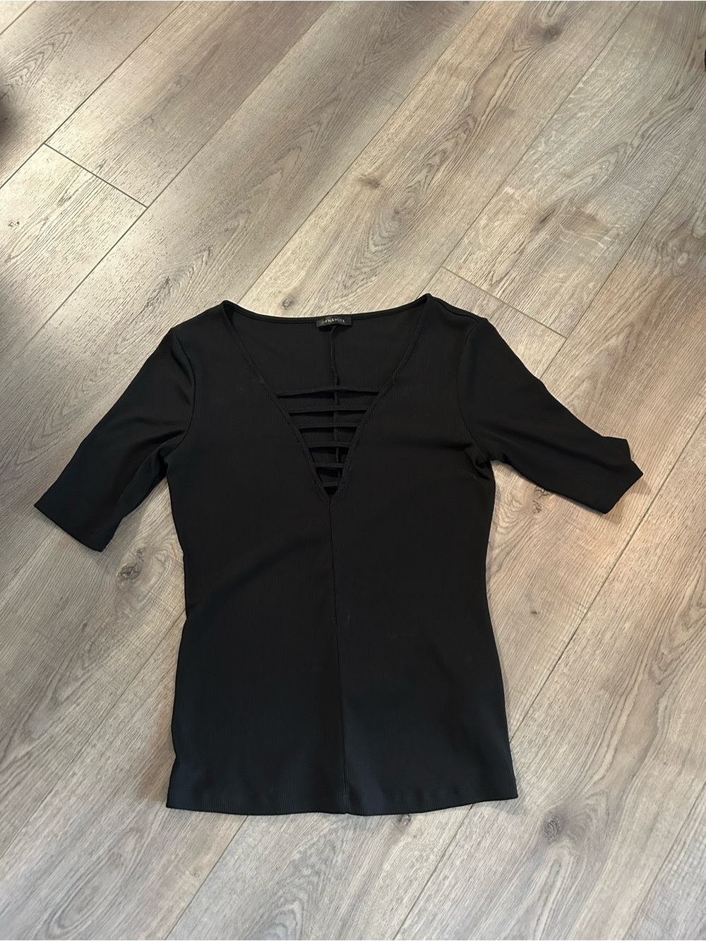 Dynamite Black Strappy V‑Neck Women's Top